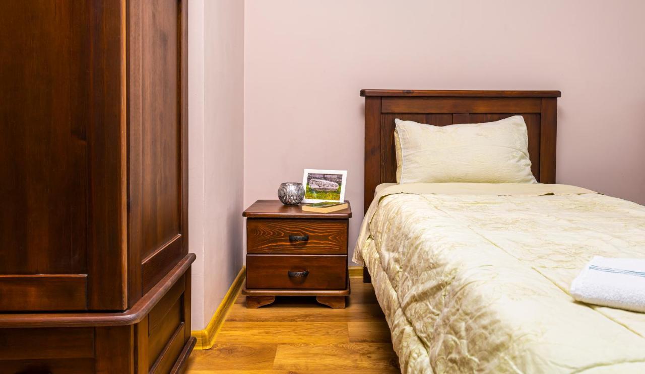 The Walnut 2Bd Apartment Plovdiv Buitenkant foto